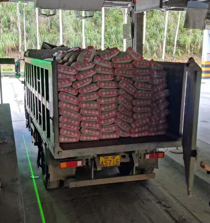 suitable for all types of trucks in china Automatic bagged cement palletizing and loading machine Exporters