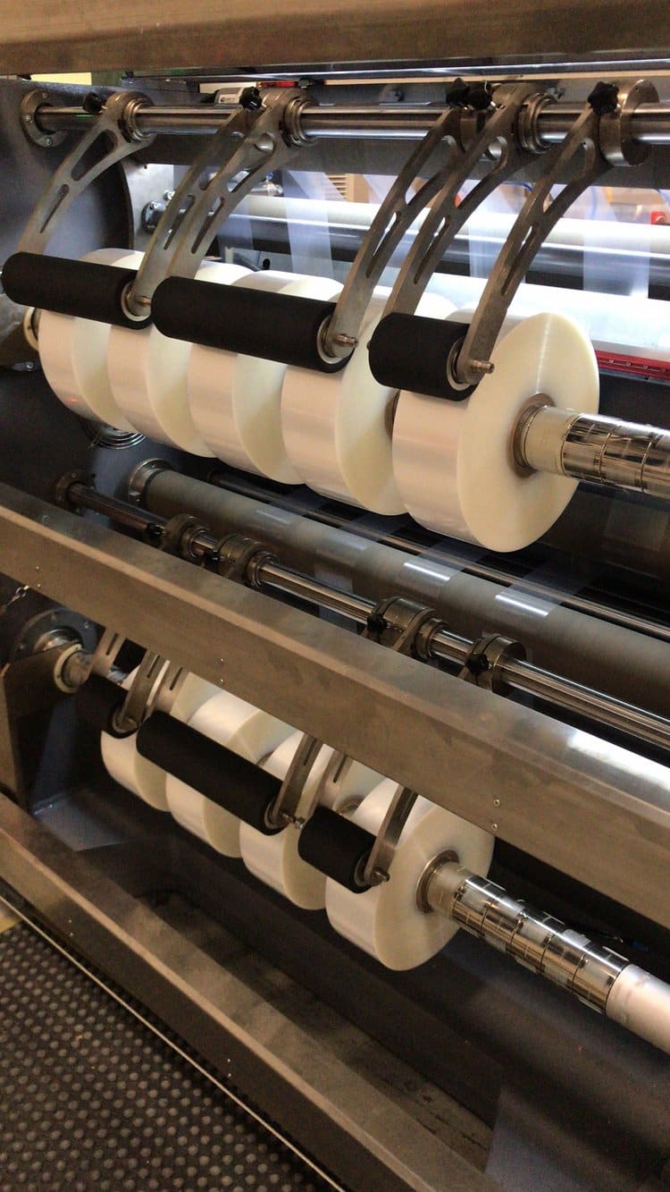 Picture cut into slices PP Woven fabric slitting machine price