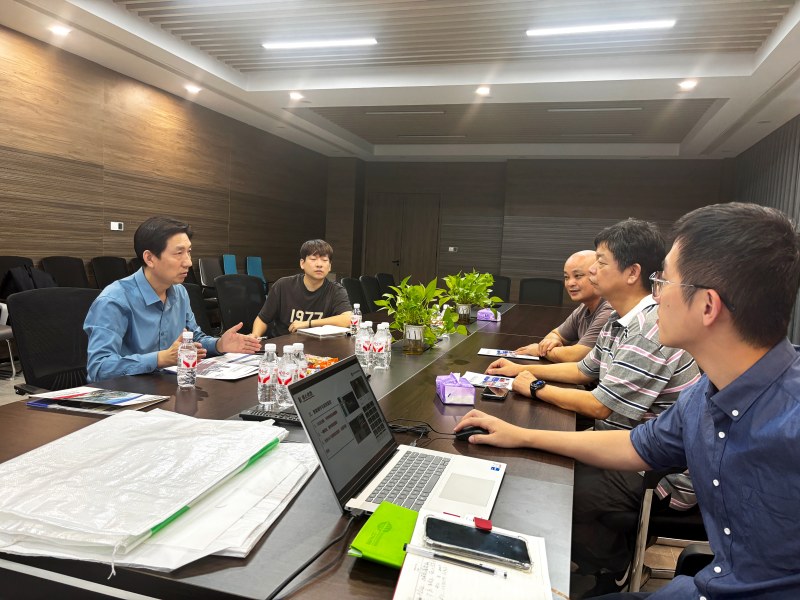 Tổng thư ký Chi nhánh Vận tải biển của Hiệp hội Xi măng Trung Quốc đã đến thăm Gachngongge để nghiên cứu và thảo luận về tương lai thông minh mới của ngành công nghiệp xi măng.